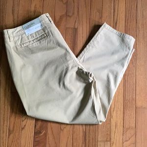 NWT Liz Claiborne crop pants